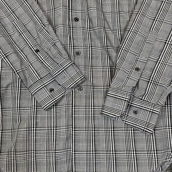Bergamo New York Black Plaid Men's Button Front Dress Shirt Size Medium - Picture 2 of 10